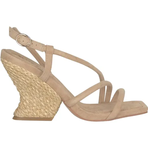 Curved Heel Sandal , female, Sizes: 9 UK, 4 UK, 8 UK, 6 UK, 7 UK, 5 UK, 3 UK - Alma en Pena - Modalova