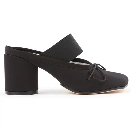 Schwarze Leder Slip-On Schuhe mit Schleife , Damen, Größe: 40 EU - MM6 Maison Margiela - Modalova