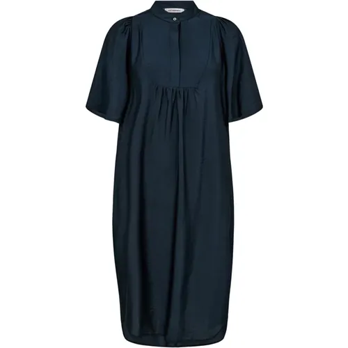 Kleid mit Volantdetails und Kurzarm - Co'Couture - Modalova