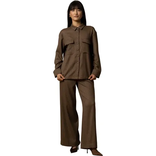 Shirts, female, , Size: M Stylish Army Style Long Sleeve Shirt - Kocca - Modalova