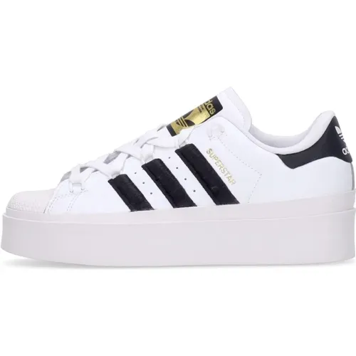 Cloud Low Top Sneaker Women , female, Sizes: 3 2/3 UK, 4 1/3 UK - Adidas - Modalova