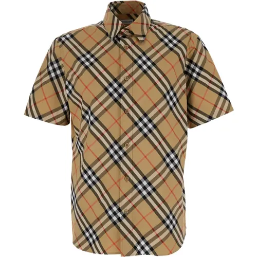 Short Sleeve Shirts, male, , Size: M Classic Shirt with Check Motif - Burberry - Modalova