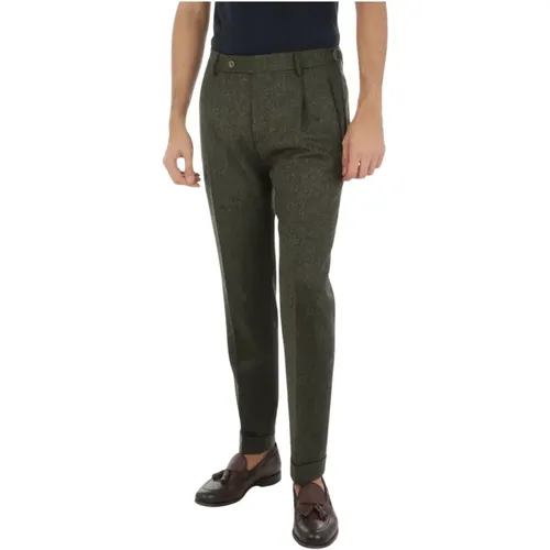 Retro Olive Chinos for Men , male, Sizes: 3XL, L, XL, M, 2XL, S - Berwich - Modalova