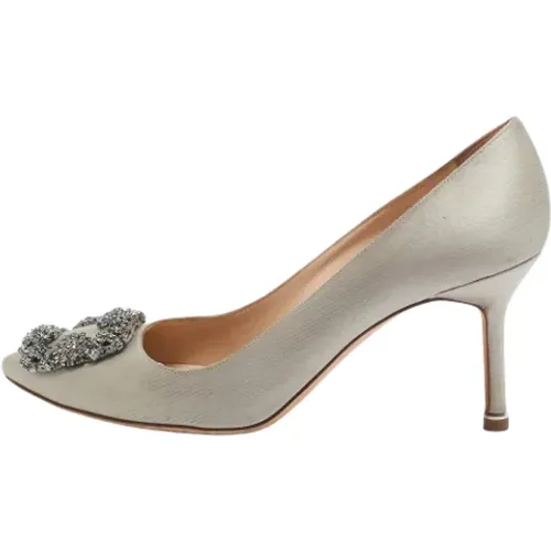 Pre-owned Pumps, female, , Size: 8 US Pre-owned Satin heels - Manolo Blahnik Pre-owned - Modalova