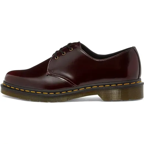 Laced Shoes, male, , Size: 4 US Vegan Cherry Oxford Brush - Dr. Martens - Modalova