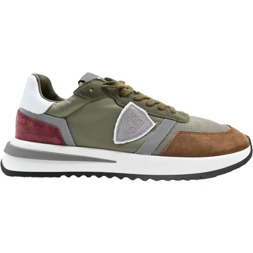 Sneakers, male, , Size: 12 US Low Top Mondial Sneakers in Grey Brown - Philippe Model - Modalova