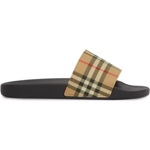 Sliders, male, , Size: 7 US Sandals with Raised Lettering - Burberry - Modalova