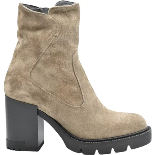 Heeled Boots , female, Sizes: 4 UK - Janet & Janet - Modalova