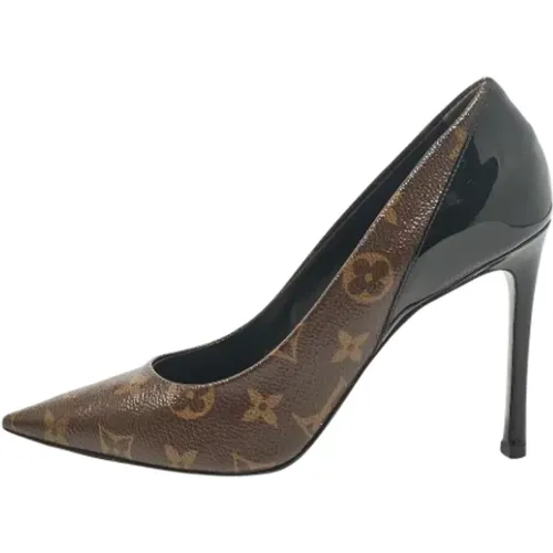 Pre-owned Pumps, female, , Size: 7 1/2 US Pre-owned Coated canvas heels - Louis Vuitton Vintage - Modalova