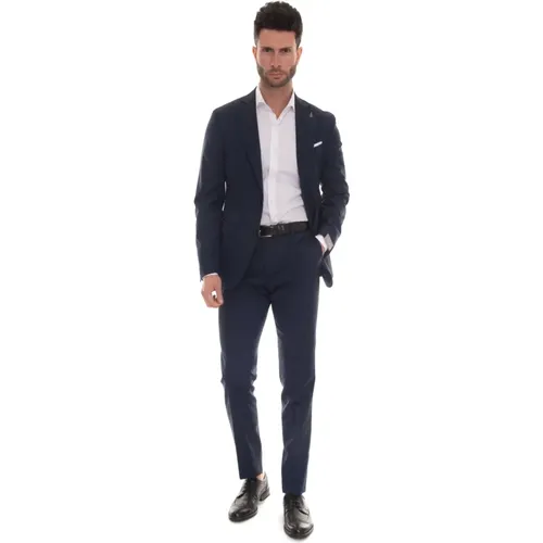 Single Breasted Suits, male, , Size: XL Slim Fit 2-Button Suit with Side Vents - Paoloni - Modalova