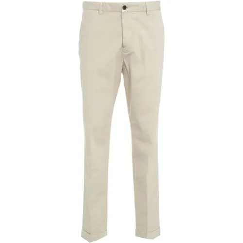 Chinos, male, , Size: L Trousers Aw24 - Briglia - Modalova