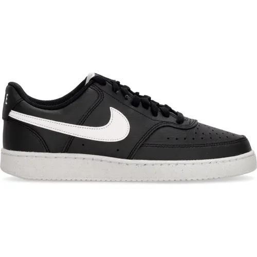 Low Court Vision Sneaker /White , male, Sizes: 5 UK, 4 1/2 UK, 8 UK, 8 1/2 UK, 12 UK, 11 UK, 10 1/2 UK, 7 UK - Nike - Modalova