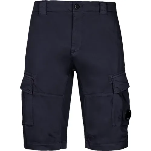 Stretch Sateen Cargo Shorts mit Verstärkten Gürtelschlaufen und Mehreren Taschen , Herren, Größe: L - C.P. Company - Modalova