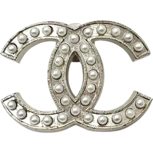 Pre-owned Silver brooches , female, Sizes: ONE SIZE - Chanel Vintage - Modalova
