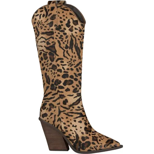 Studded Leather Pointed Toe Boots , female, Sizes: 5 UK, 3 UK, 4 UK - Alma en Pena - Modalova