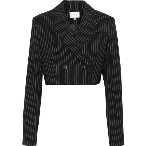 Blazers, female, , Size: XS Blackpinstripe Cropped Blazer Jacket - Gestuz - Modalova