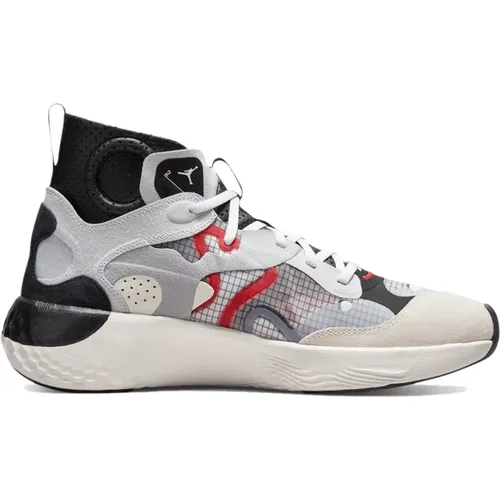 Delta 3 SP Sneakers in Sail/Black-University Red-Grey , Herren, Größe: 43 EU - Nike - Modalova