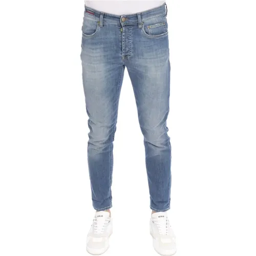 Slim-fit Jeans , male, Sizes: W30, W40 - Siviglia - Modalova
