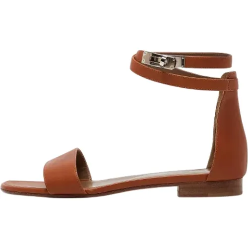 Pre-owned Leather sandals , female, Sizes: 6 UK - Hermès Vintage - Modalova