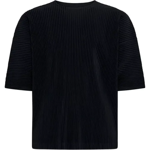 T-shirts and Polos , male, Sizes: M - Issey Miyake - Modalova