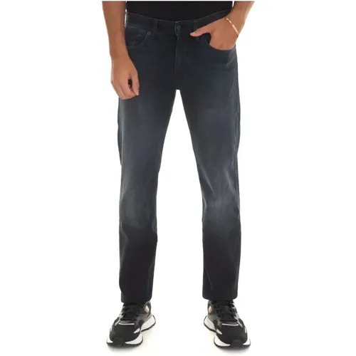 Slim Fit Stone Washed Denim Jeans , Herren, Größe: W30 - Boss - Modalova