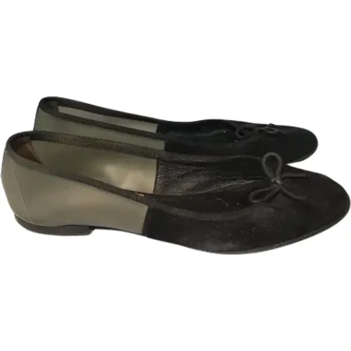 Pre-owned Flats, female, , Size: 9 1/2 US Pre-owned Suede flats - Celine Vintage - Modalova