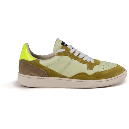 Comfortable and Stylish Vintage Tennis Sneaker , female, Sizes: 4 UK, 7 UK - Hidnander - Modalova