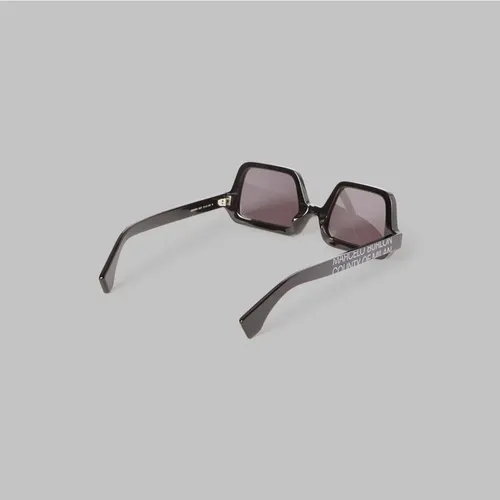 Hochwertige Sonnenbrillen zur Aufwertung Ihres Stils - Marcelo Burlon - Modalova