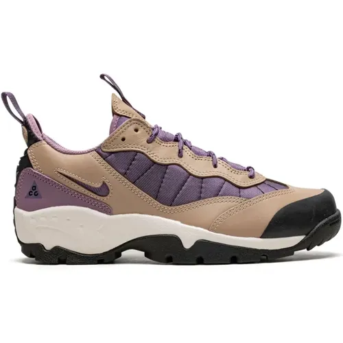 Hemp/Canyon Purple ACG Sneakers , male, Sizes: 10 UK - Nike - Modalova