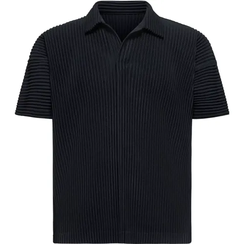 T-shirts and Polos for Men , male, Sizes: L, M - Issey Miyake - Modalova