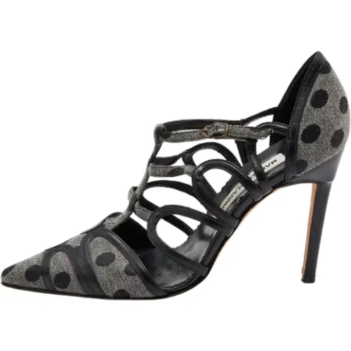 Pre-owned Canvas heels , female, Sizes: 4 UK - Manolo Blahnik Pre-owned - Modalova