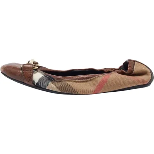 Pre-owned Flats, female, , Size: 6 1/2 US Pre-owned Fabric flats - Burberry Vintage - Modalova