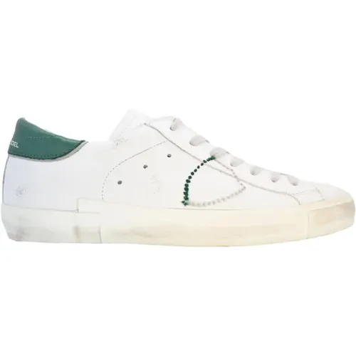 Sneakers, male, , Size: 8 US Embroidered Low Top Sneakers in /Green - Philippe Model - Modalova