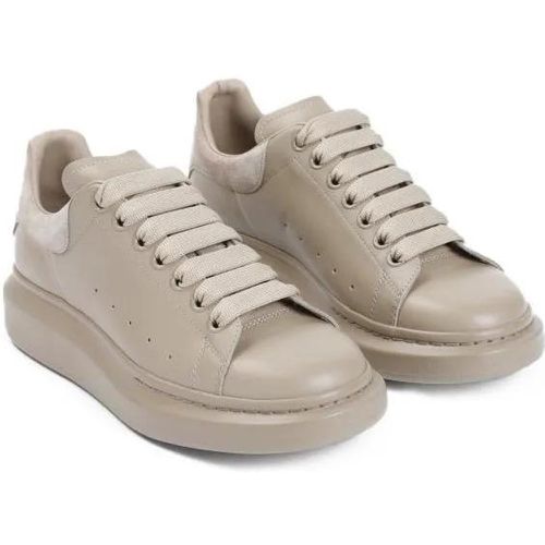 Sneakers - Stone Grey Calf Leather Sneakers - Gr. 42 (EU) - in Rosa - für Damen - alexander mcqueen - Modalova