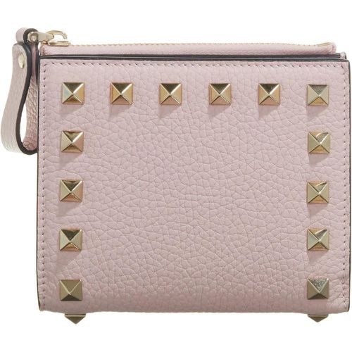 Portemonnaie - Rockstud Flap French Compact Wallet Leather - Gr. unisize - in Gold - für Damen - Valentino Garavani - Modalova