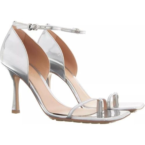 Sandalen - Stretch Strap Sandals - für Damen - Bottega Veneta - Modalova