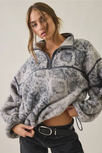 Sherpa Pullover Fleece - Small at Urban Outfitters - Out From Under - Modalova