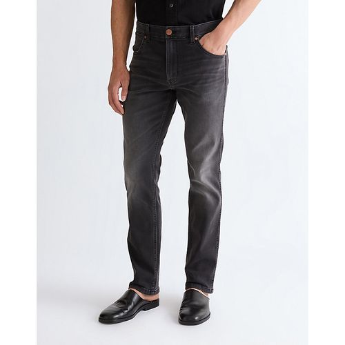 Greensboro Straight High Stretch Jean Taille 38 x34 - Wrangler - Modalova