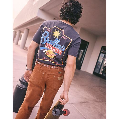 ® X Stranger Things ™ 13MWZ Taille 36 x32 - Wrangler - Modalova