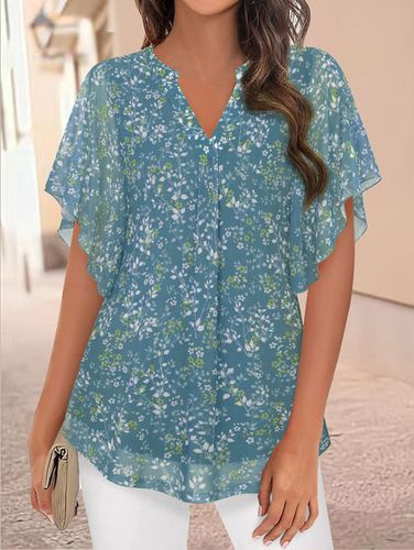 Casual V Neck Floral Loose Shirt - Just Fashion Now - Modalova