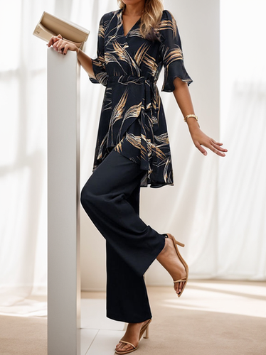Women's Floral Printed Two Piece Sets Black Summer Bell Sleeves V Neck 2 Piece Sets - Just Fashion Now - Modalova