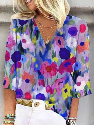 V Neck Casual Floral Loose Shirt - Just Fashion Now - Modalova