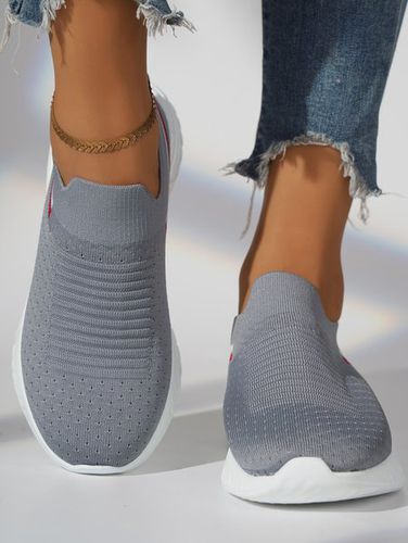 Plain All Season Mesh Fabric Flyknit Sneakers - Just Fashion Now - Modalova