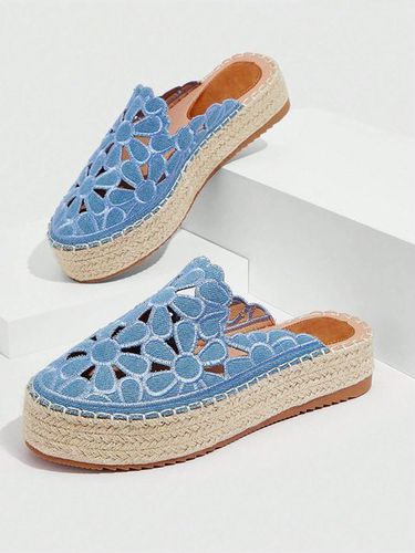 Hollow Out Floral Embroidered Platform Espadrille Mules - Modetalente - Modalova