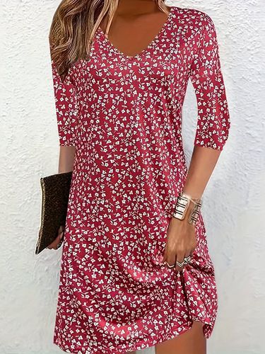 Casual Ditsy Floral V Neck Dress - Just Fashion Now - Modalova