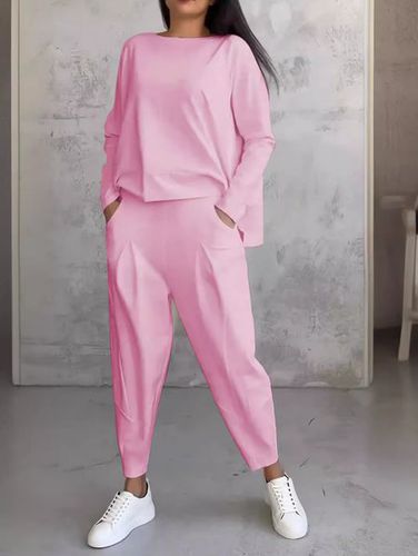 Casual Crew Neck Two-Piece Set - Just Fashion Now - Modalova