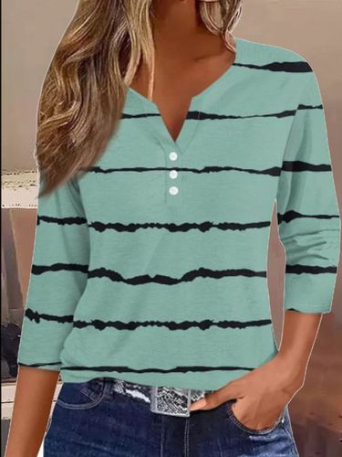 Notched Abstract Stripes Loose Casual T-Shirt - Just Fashion Now - Modalova