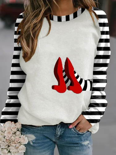 Women'S Halloween Printed Sweatshirt - Just Fashion Now - Modalova