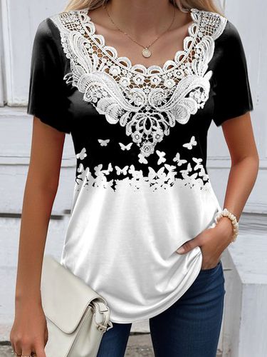 Casual Jersey Butterfly Shirt - Just Fashion Now - Modalova