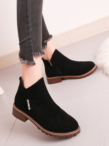 British Style Round Toe Comfortable Zip Low Heel Booties - Just Fashion Now - Modalova